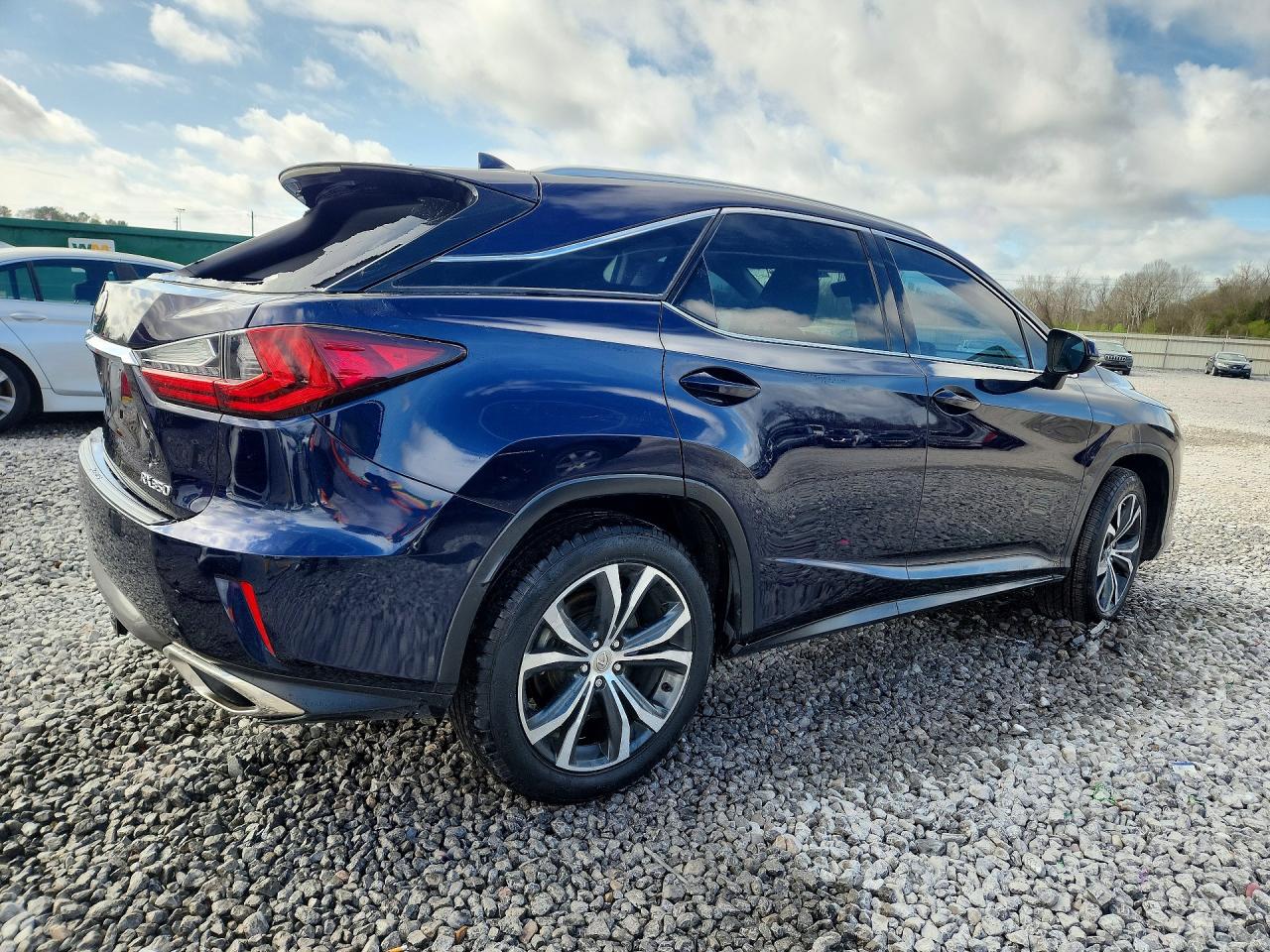 Lexus RX Base