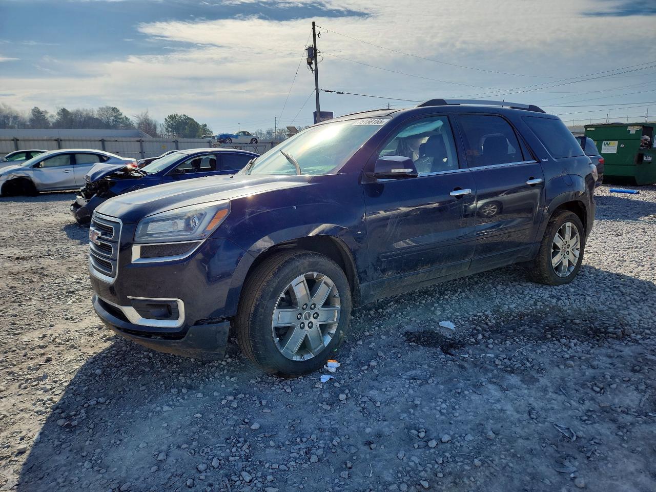 Salvage GMC Acadia Image