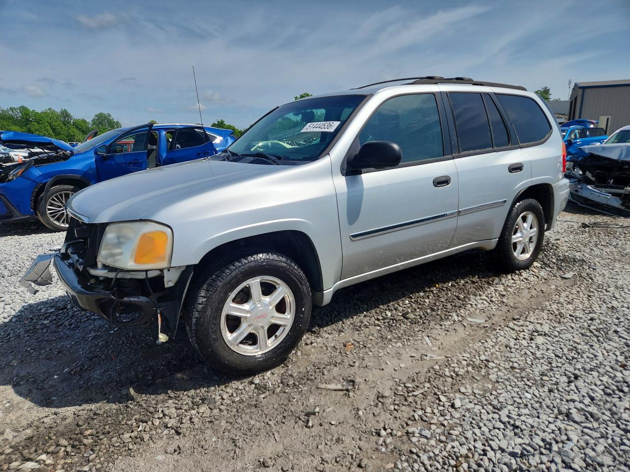 Salvage GMC Envoy Image