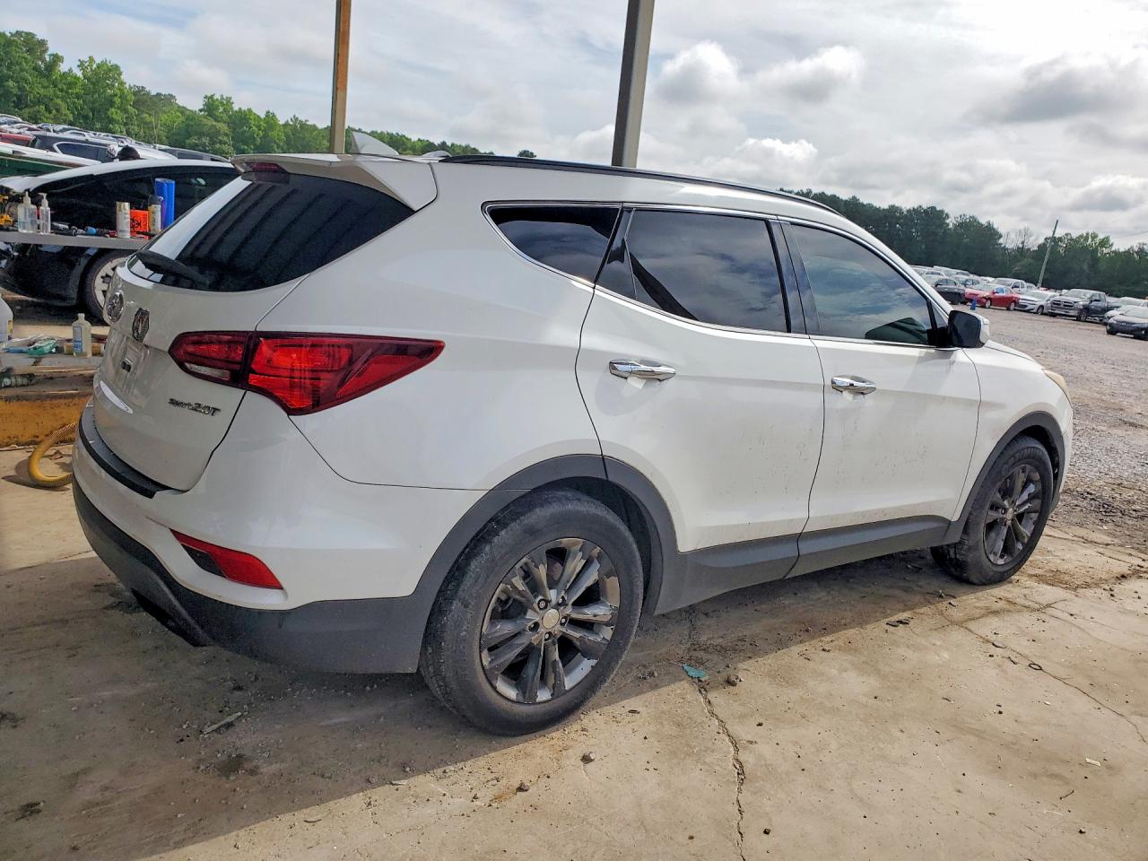 Hyundai SANTA FE 2.0t