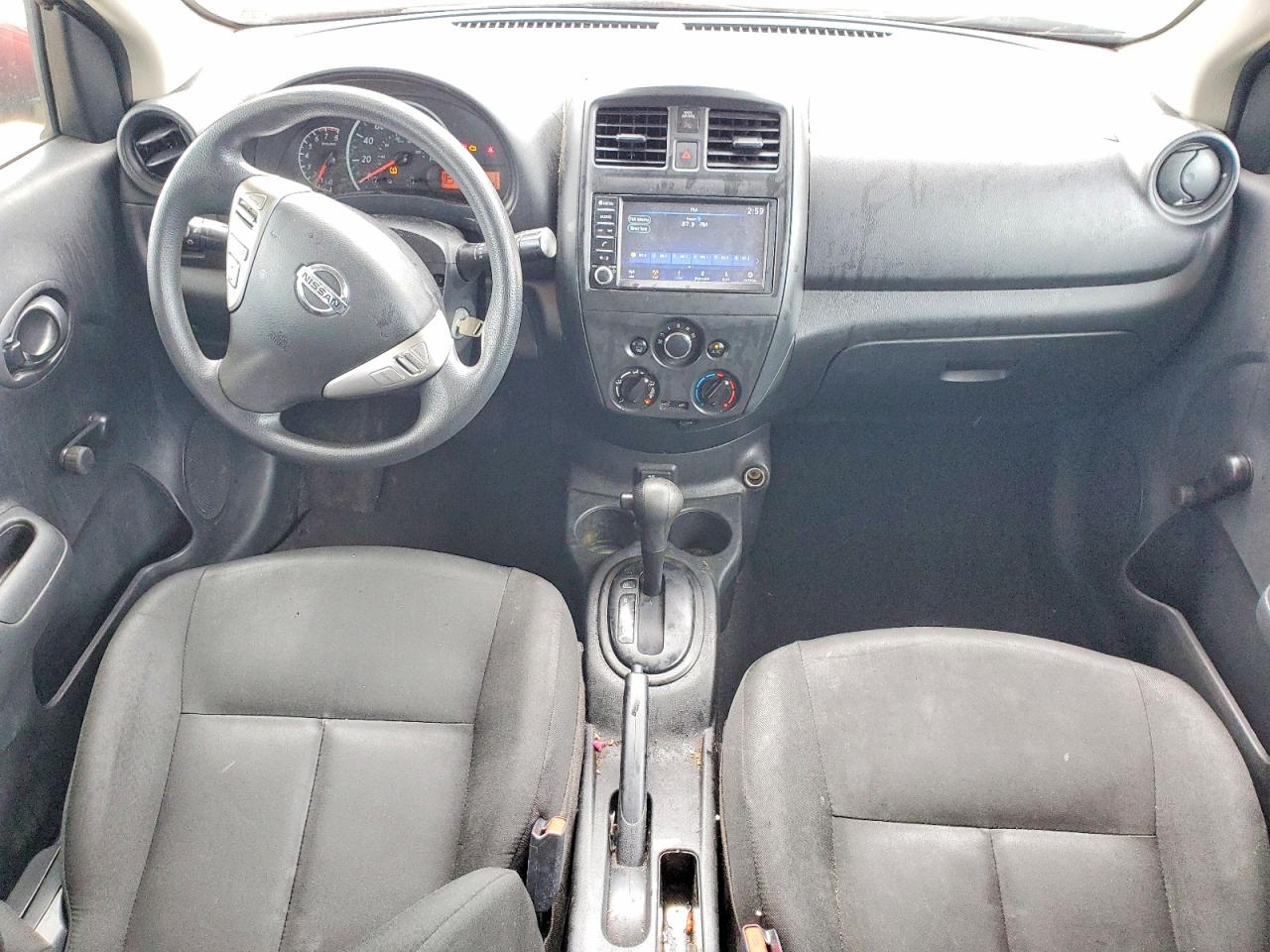 Nissan Versa S Plus