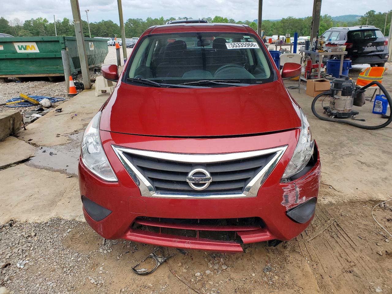 Nissan Versa S Plus