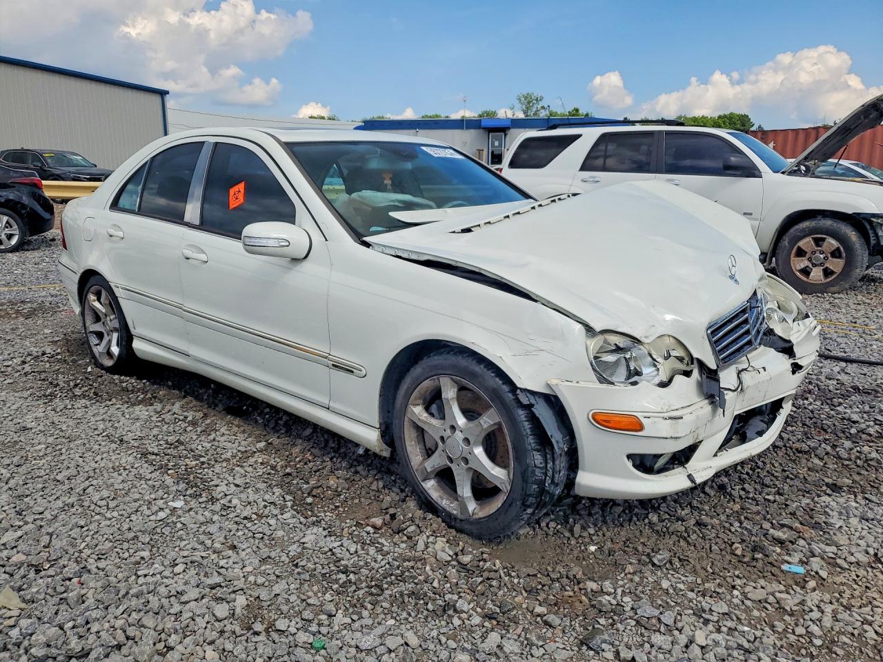 Mercedes-Benz C-Class 230
