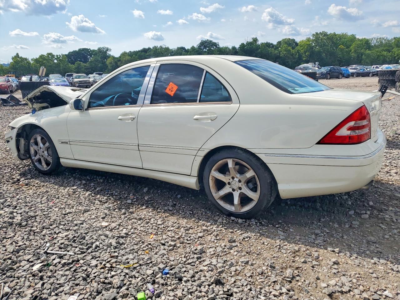 Mercedes-Benz C-Class 230