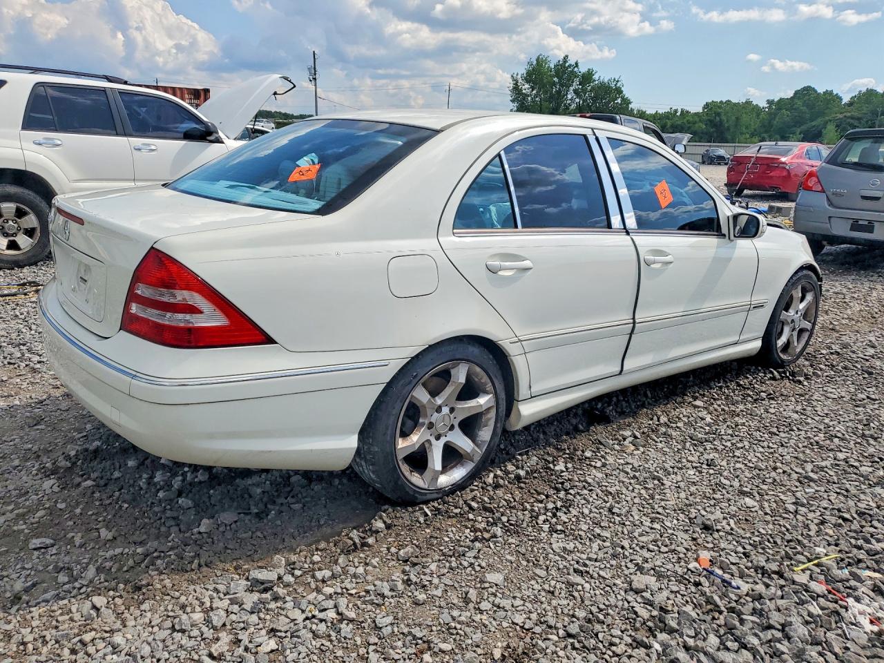 Mercedes-Benz C-Class 230
