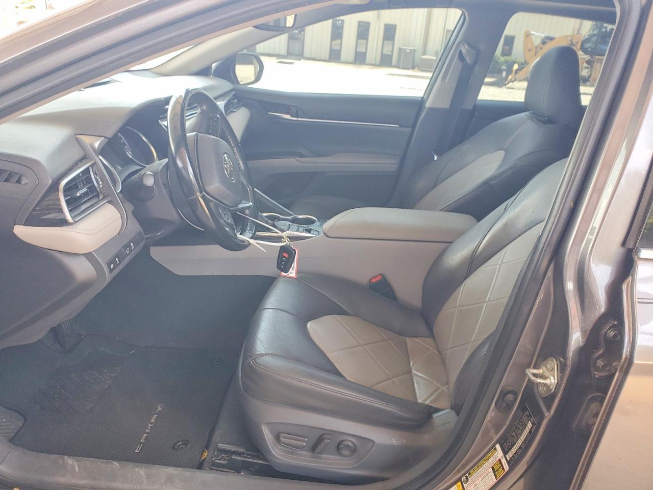 Toyota Camry Xle