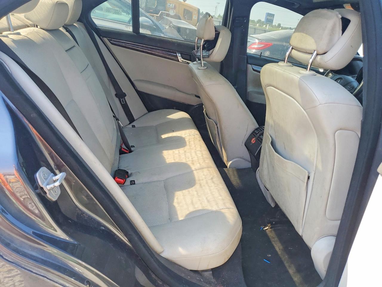 Mercedes-Benz C-Class 350