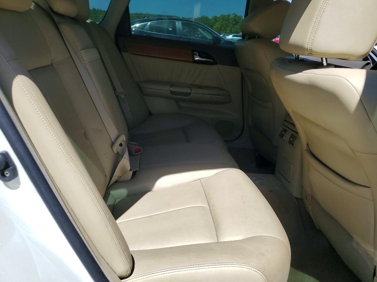INFINITI M35 Base