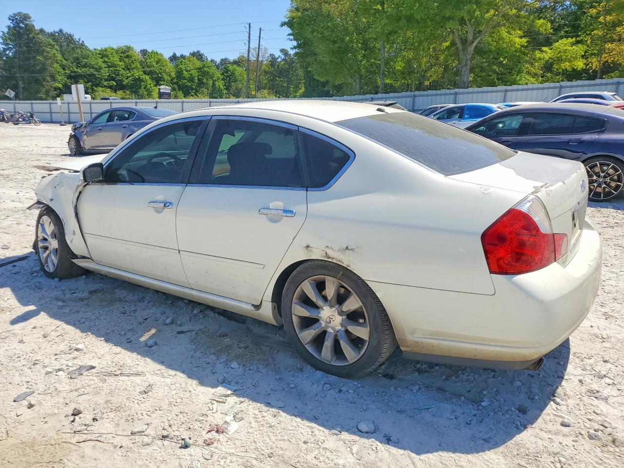 INFINITI M35 Base