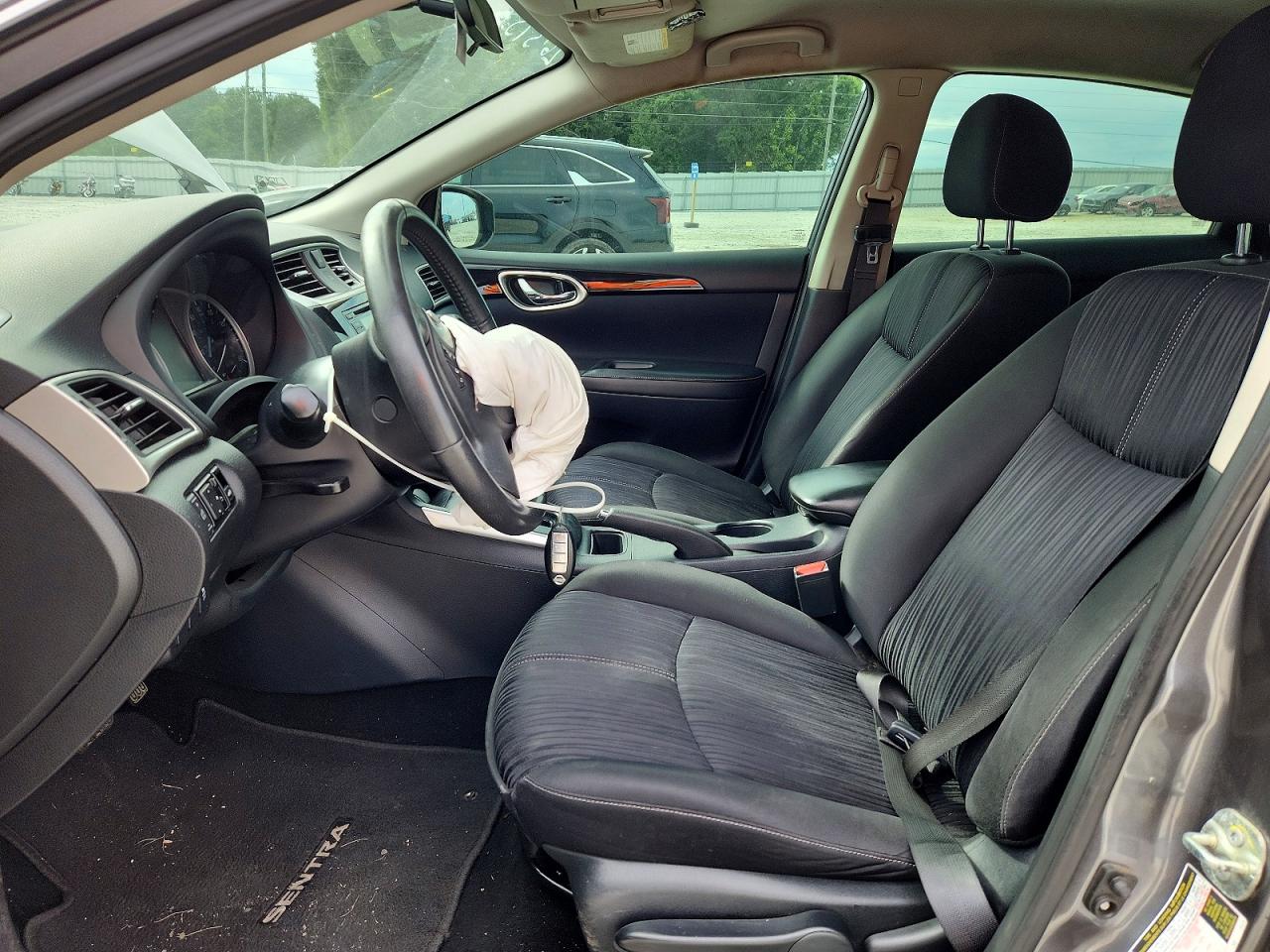 Nissan Sentra Sv