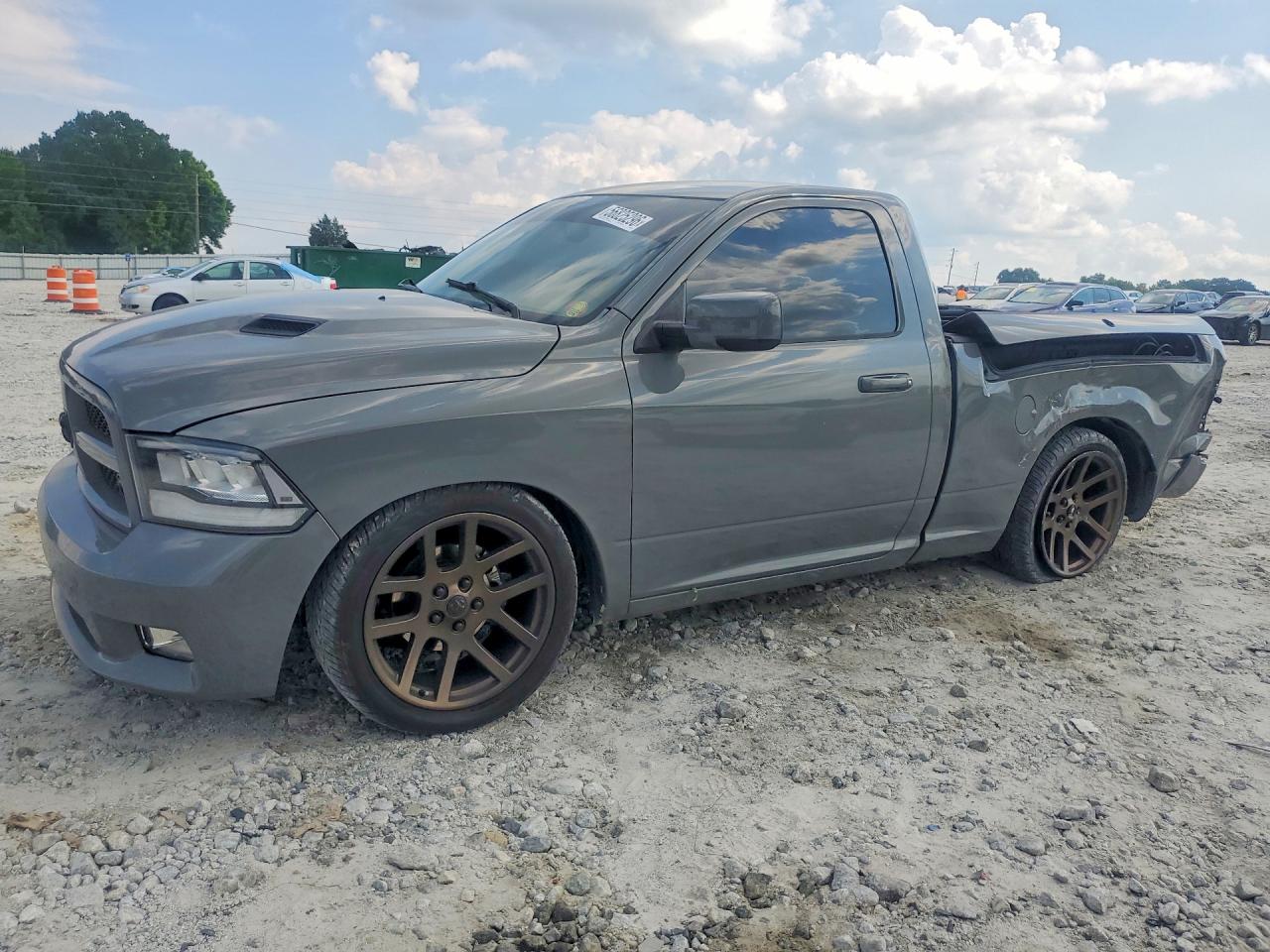 Salvage Dodge Ram 1500 Image