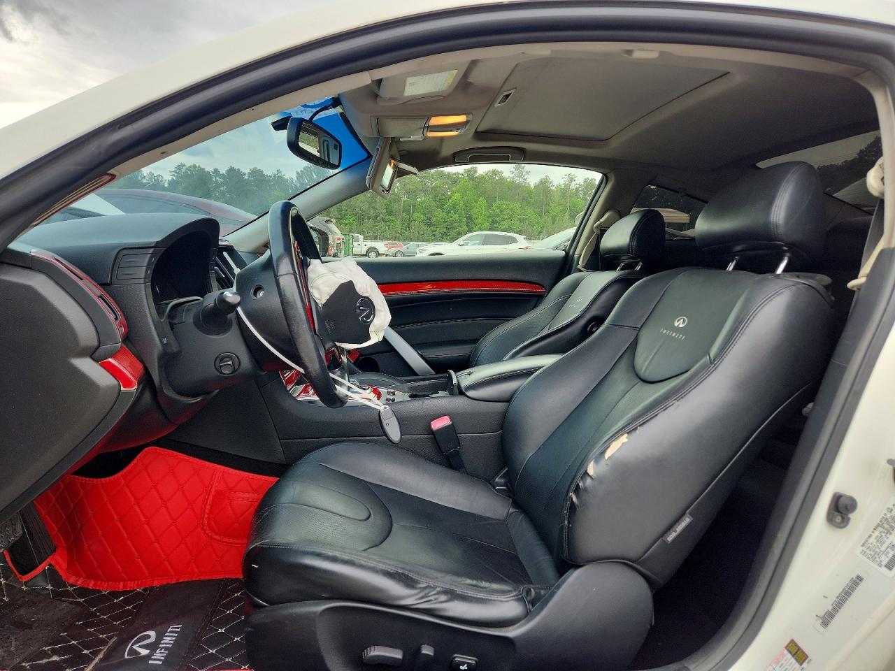 INFINITI G37 Journey