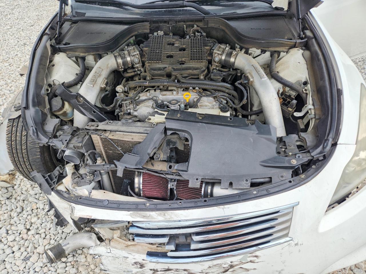INFINITI G37 Journey