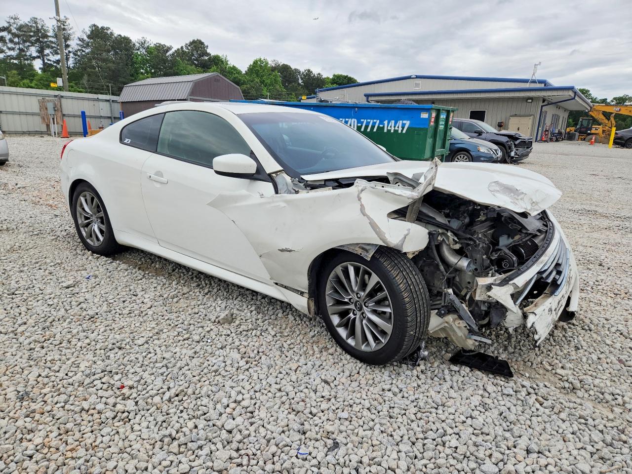 INFINITI G37 Journey