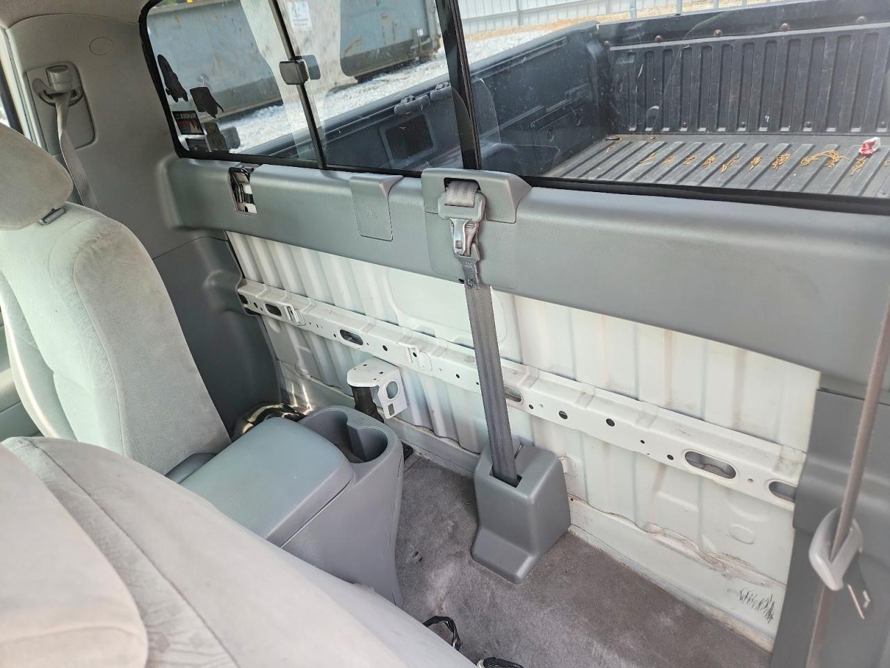 Toyota Tacoma Base