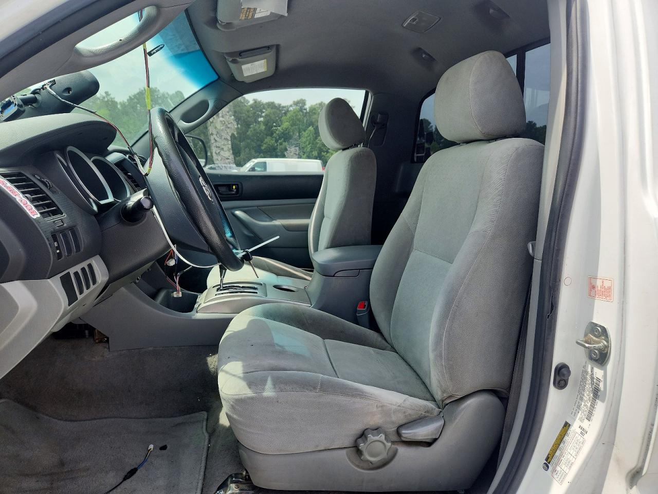 Toyota Tacoma Base