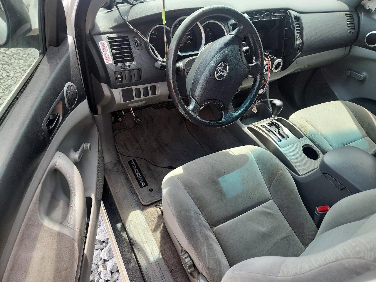 Toyota Tacoma Base