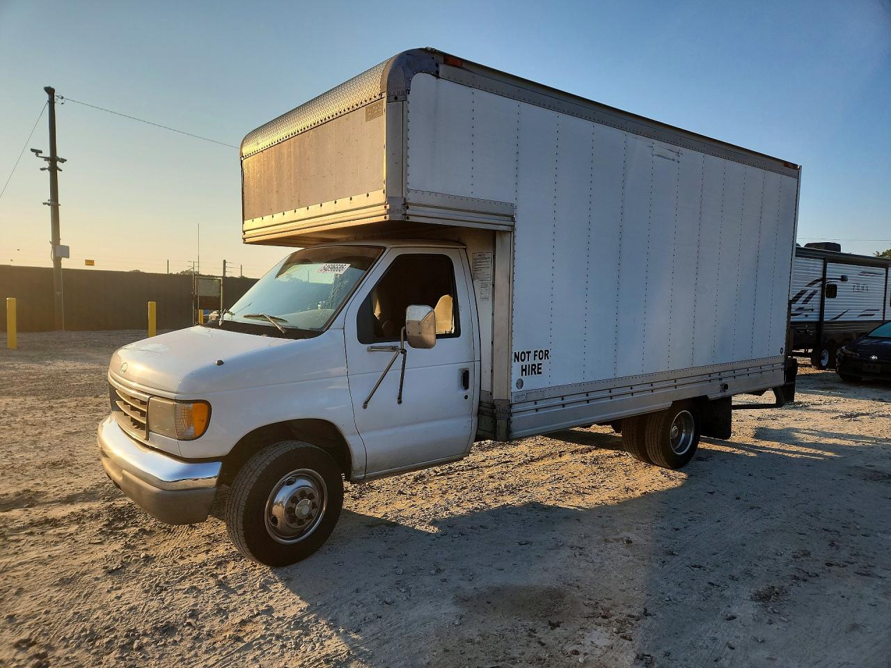 Salvage Ford Econoline Image