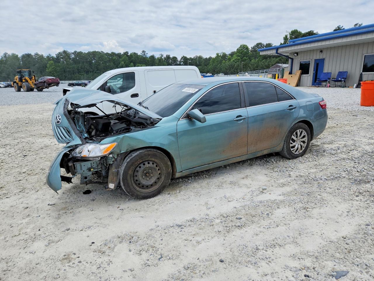 Salvage Toyota Camry Image