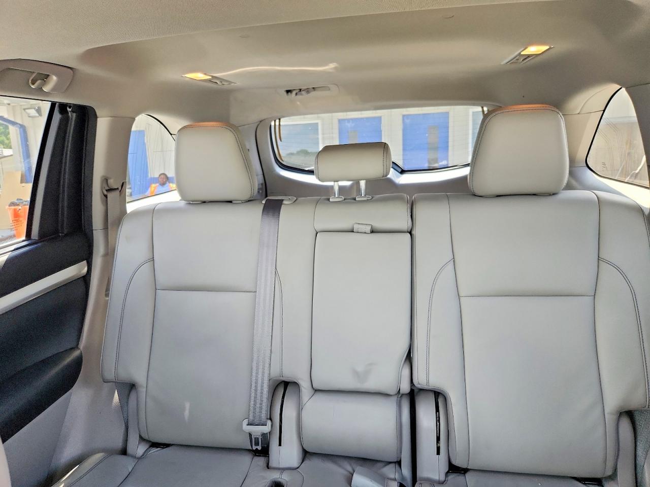 Toyota Highlander Xle