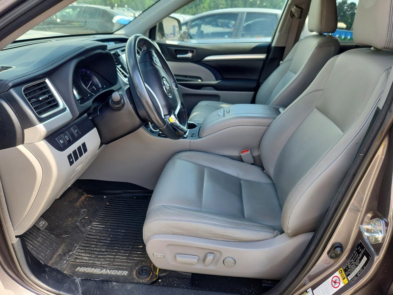 Toyota Highlander Xle