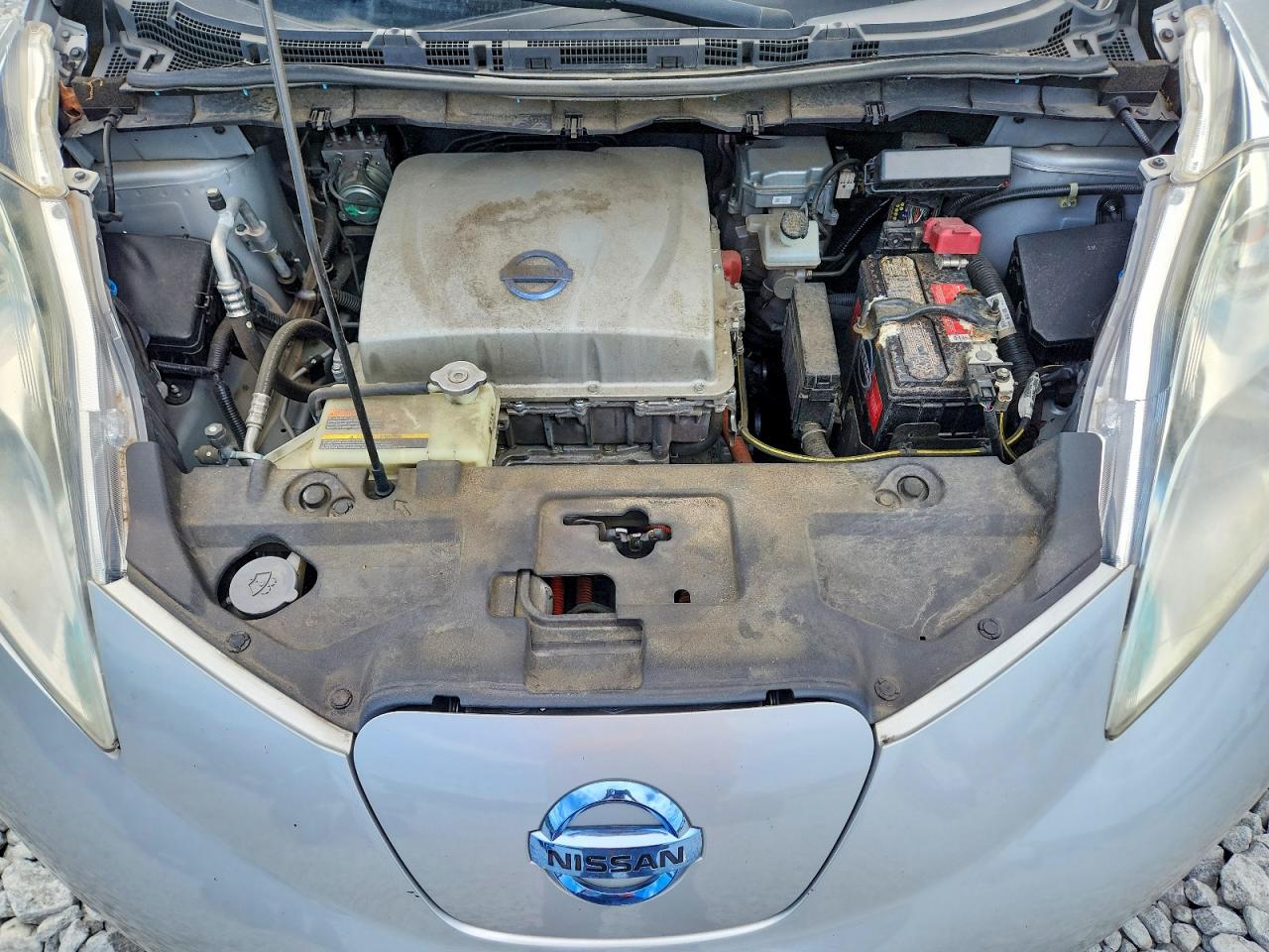 Nissan LEAF S