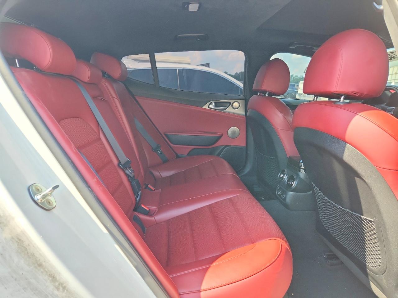 Kia Stinger Gt2