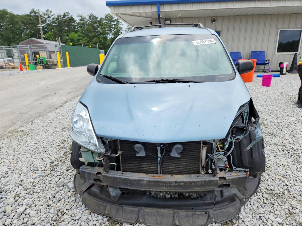 Toyota Sienna Le 8 Passenger