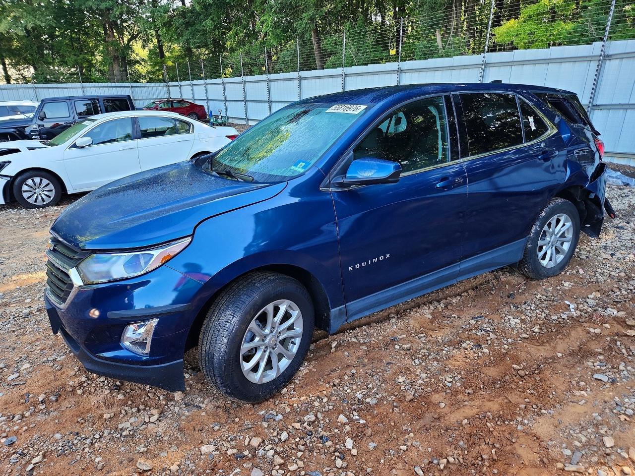 Salvage Chevrolet Equinox Image