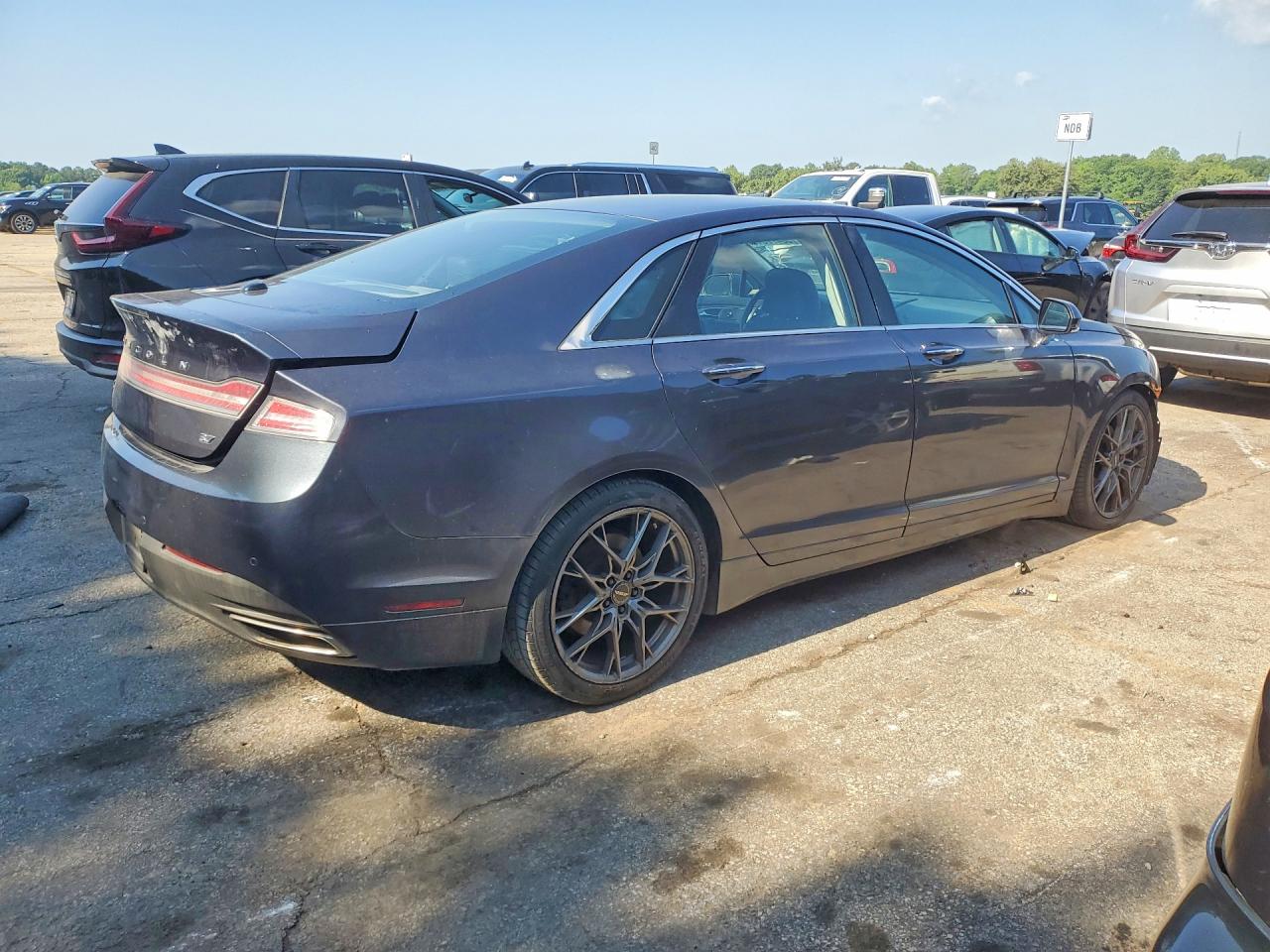 Lincoln MKZ