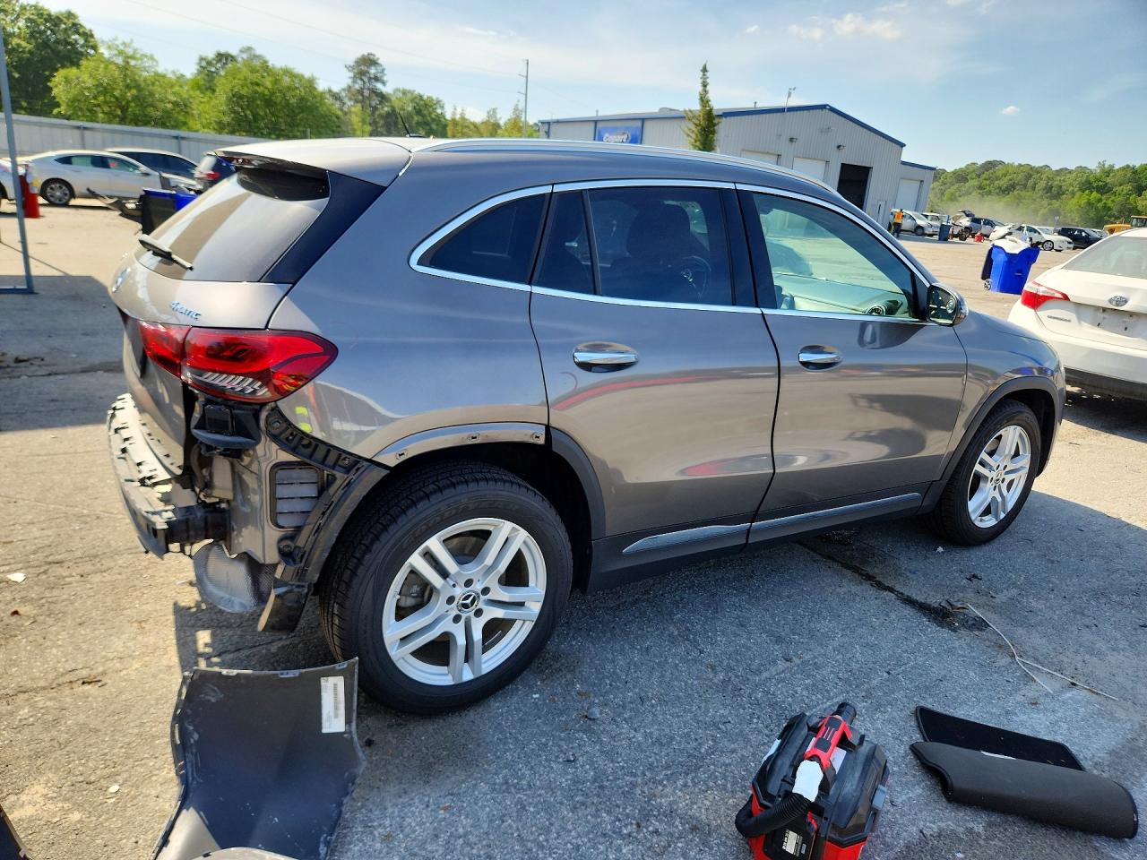 Mercedes-Benz GLA 250 4matic