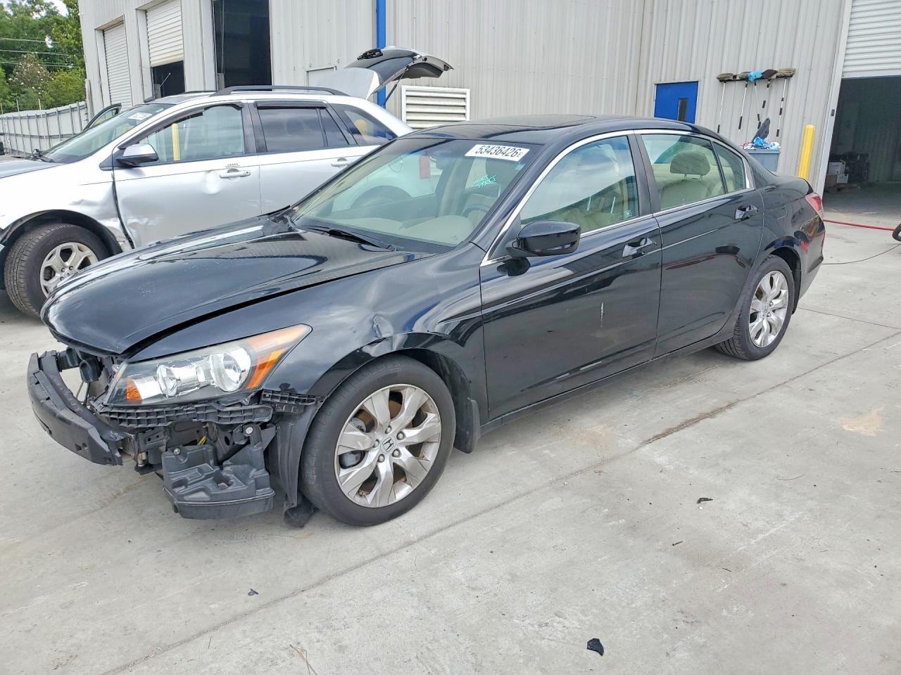 Salvage Honda Accord Image