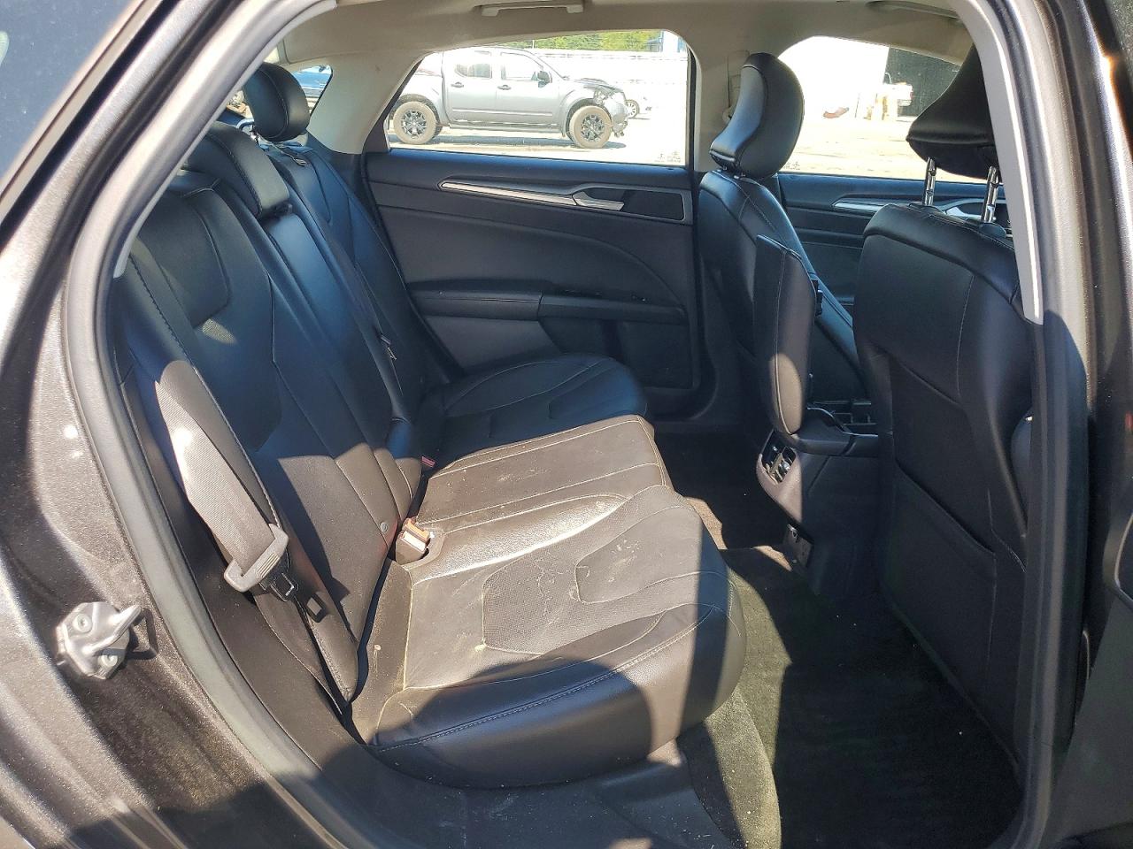 Ford Fusion Titanium Phev