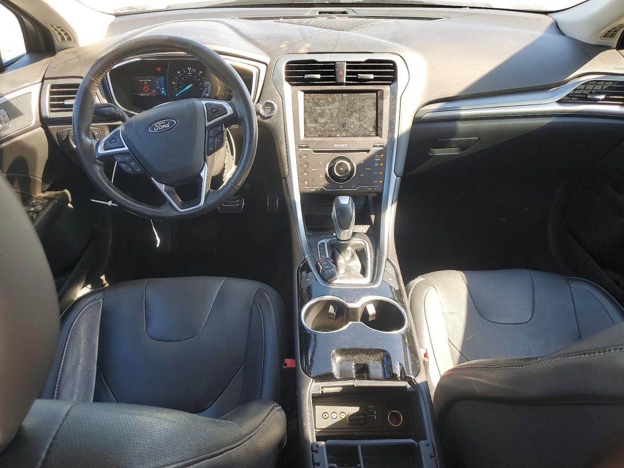 Ford Fusion Titanium Phev