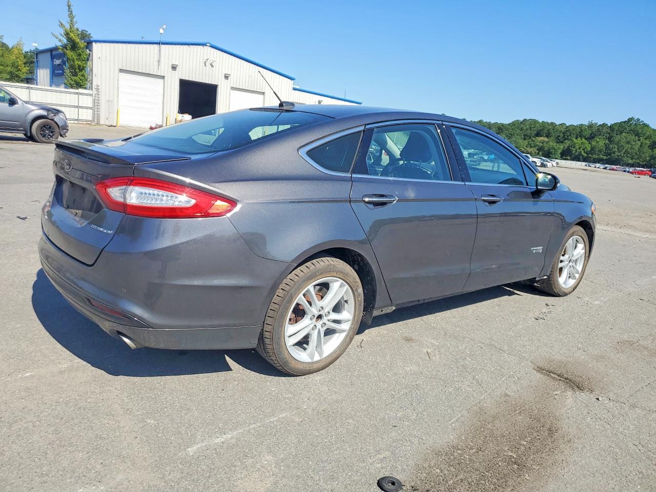 Ford Fusion Titanium Phev