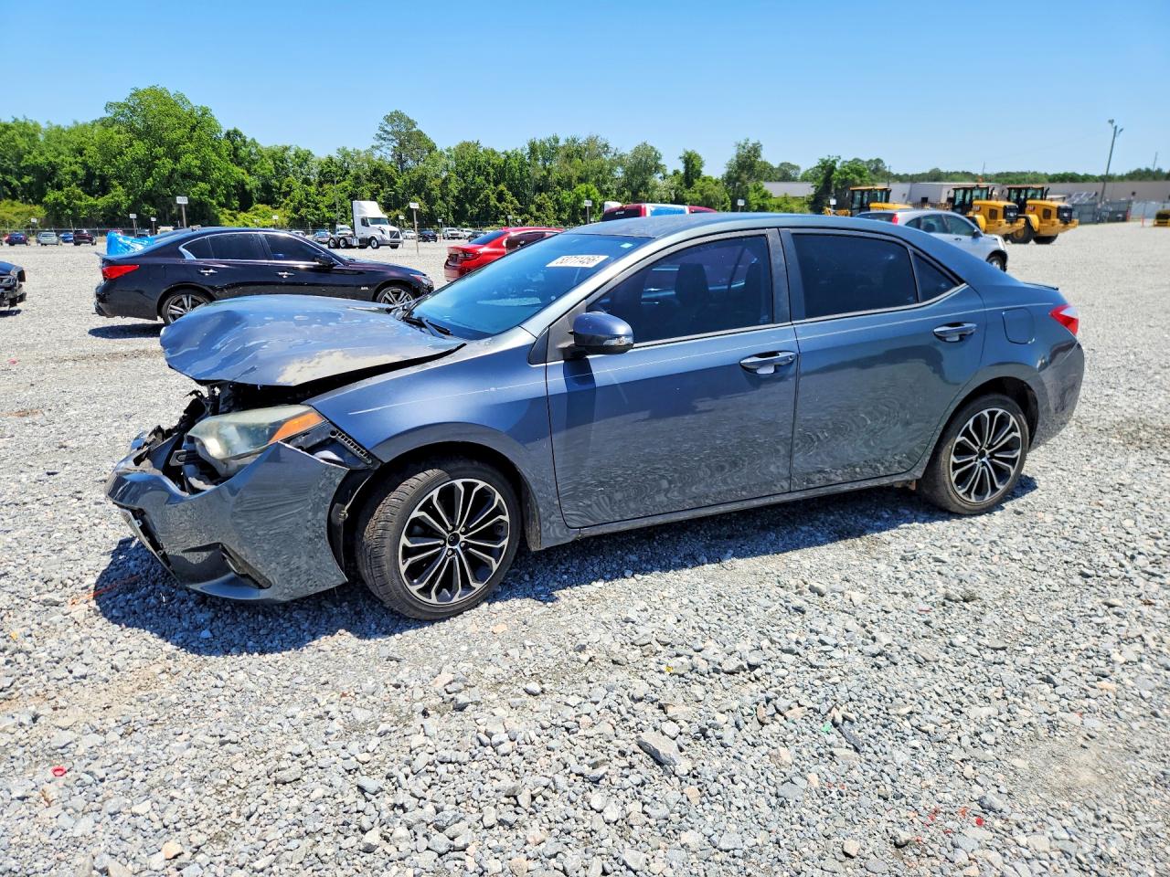 Salvage Toyota Corolla Image