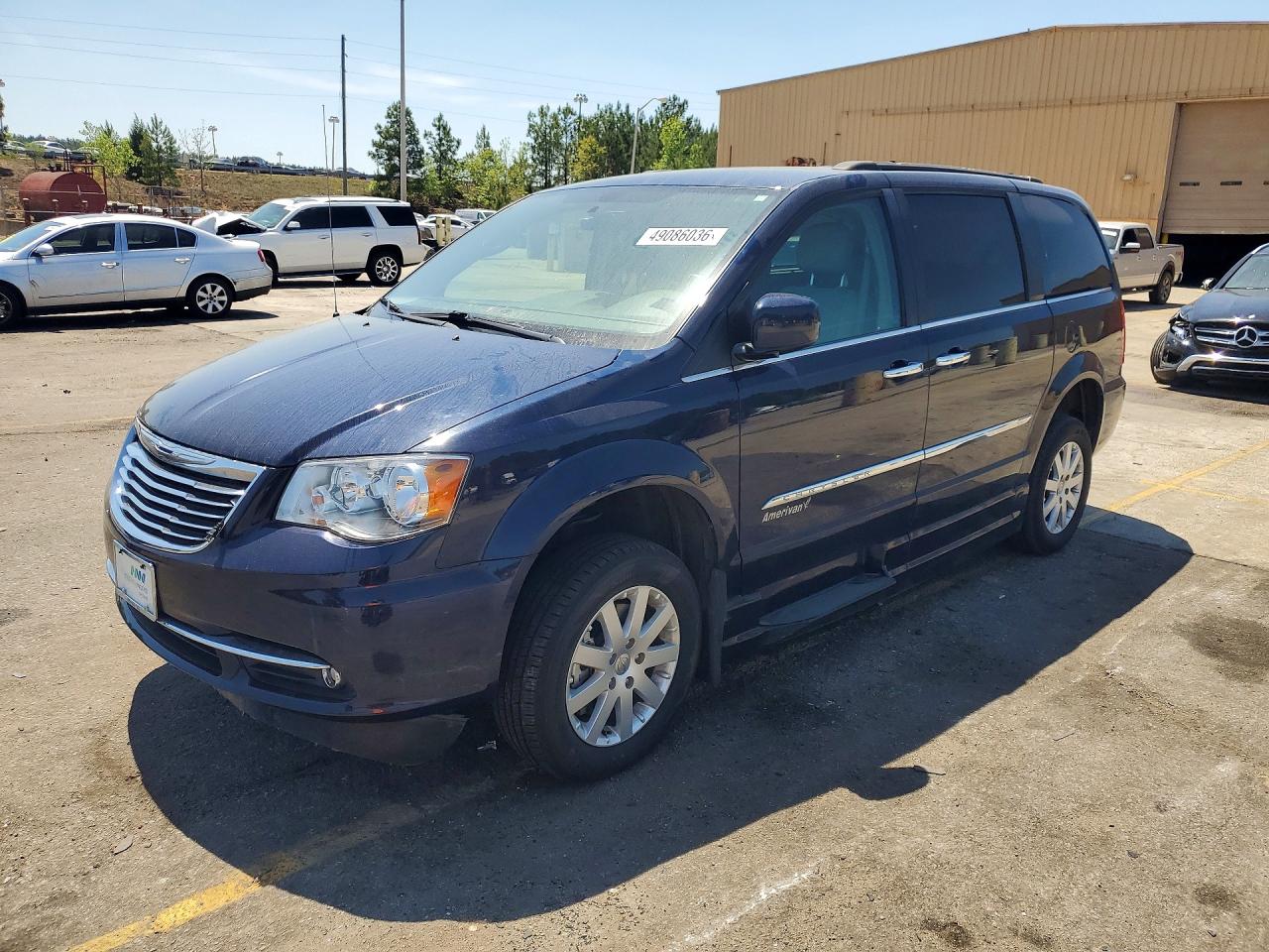 Salvage Chrysler Minivan Image