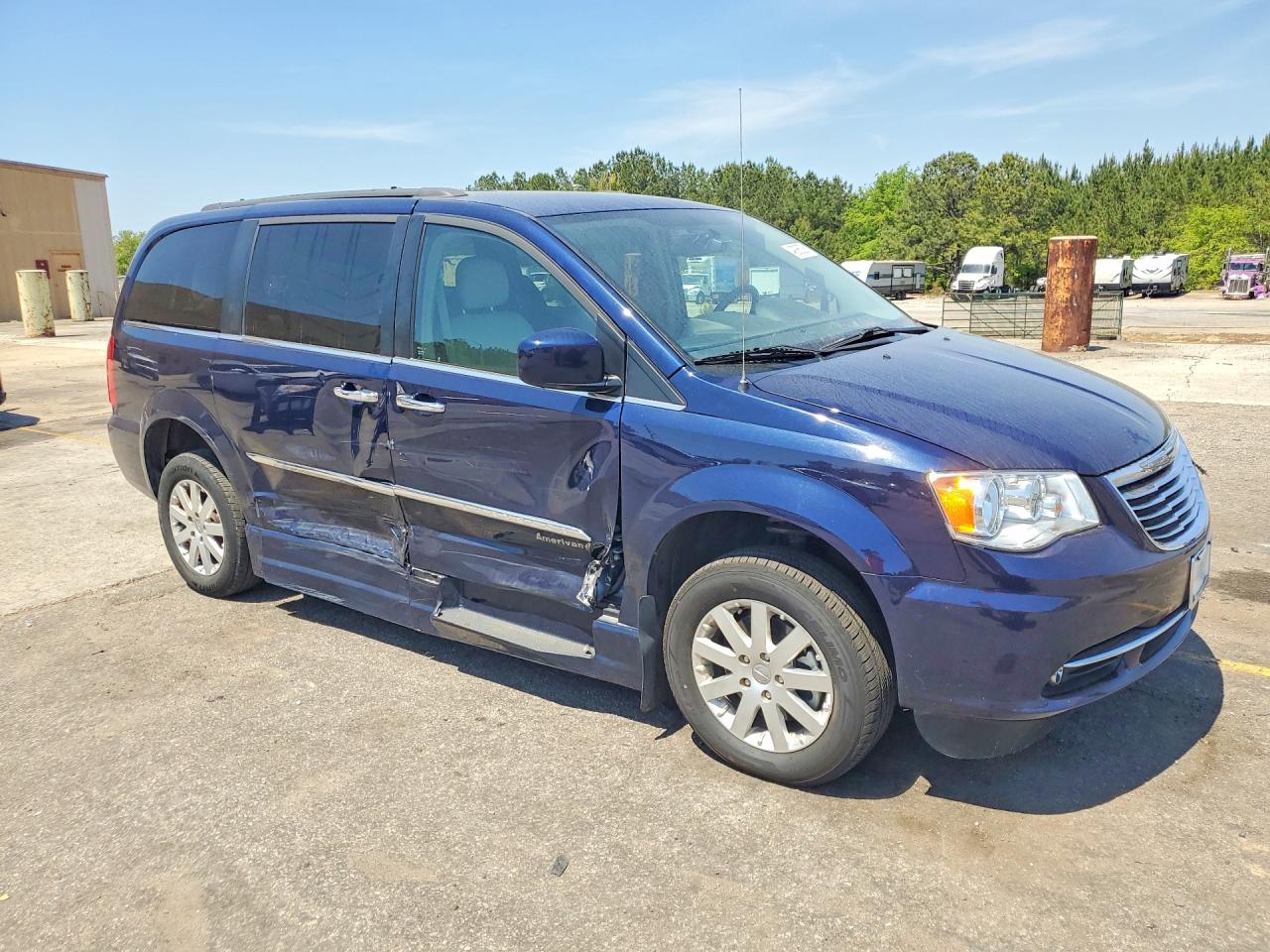 Chrysler Minivan Touring