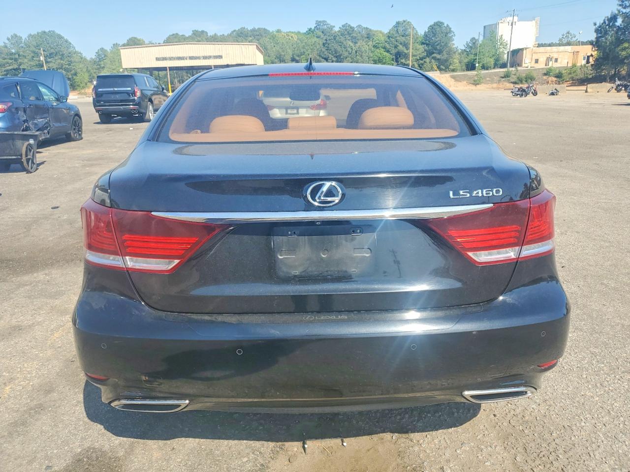 Lexus LS Base