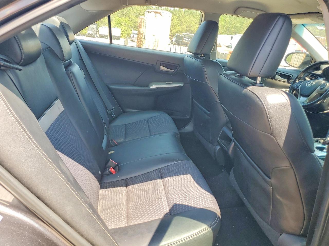 Toyota Camry Se