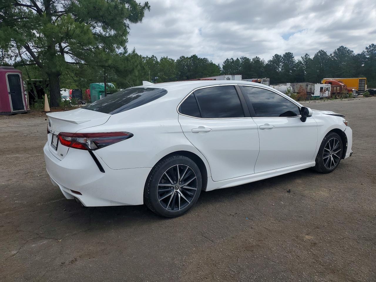 Toyota Camry Se