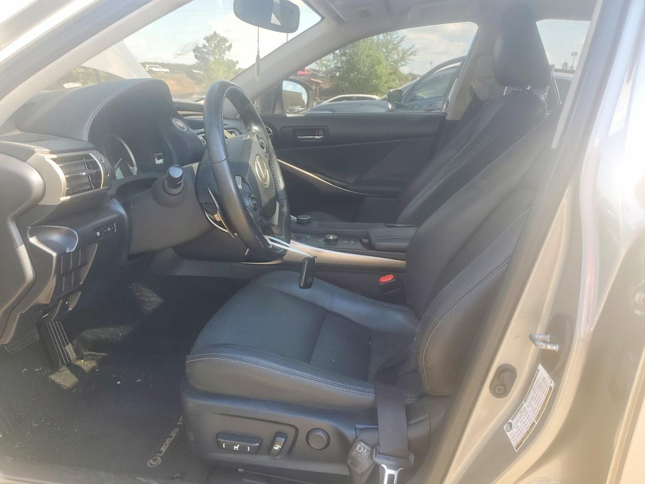 Lexus Is 200t