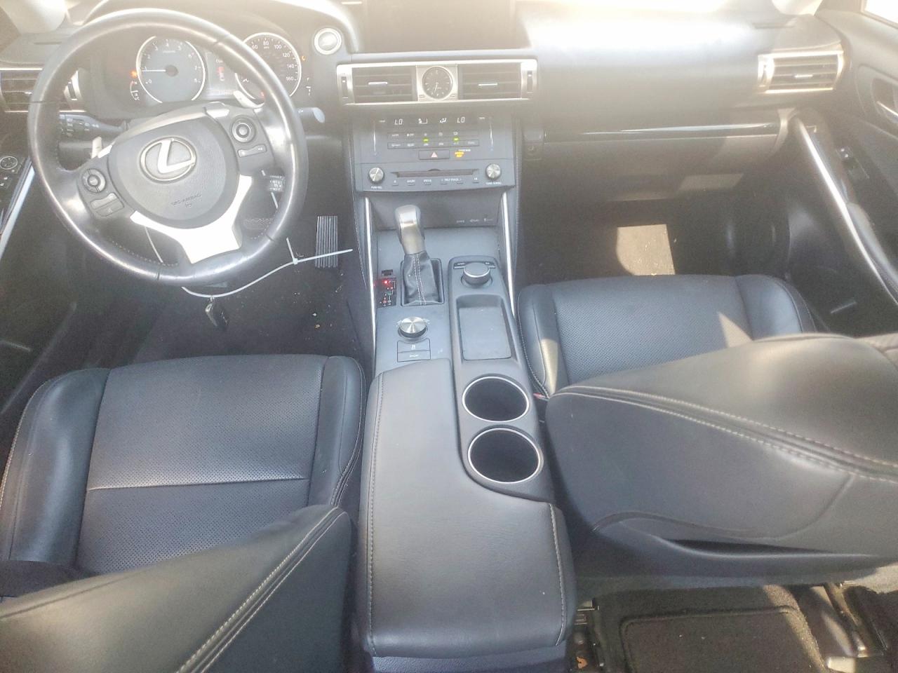 Lexus Is 200t