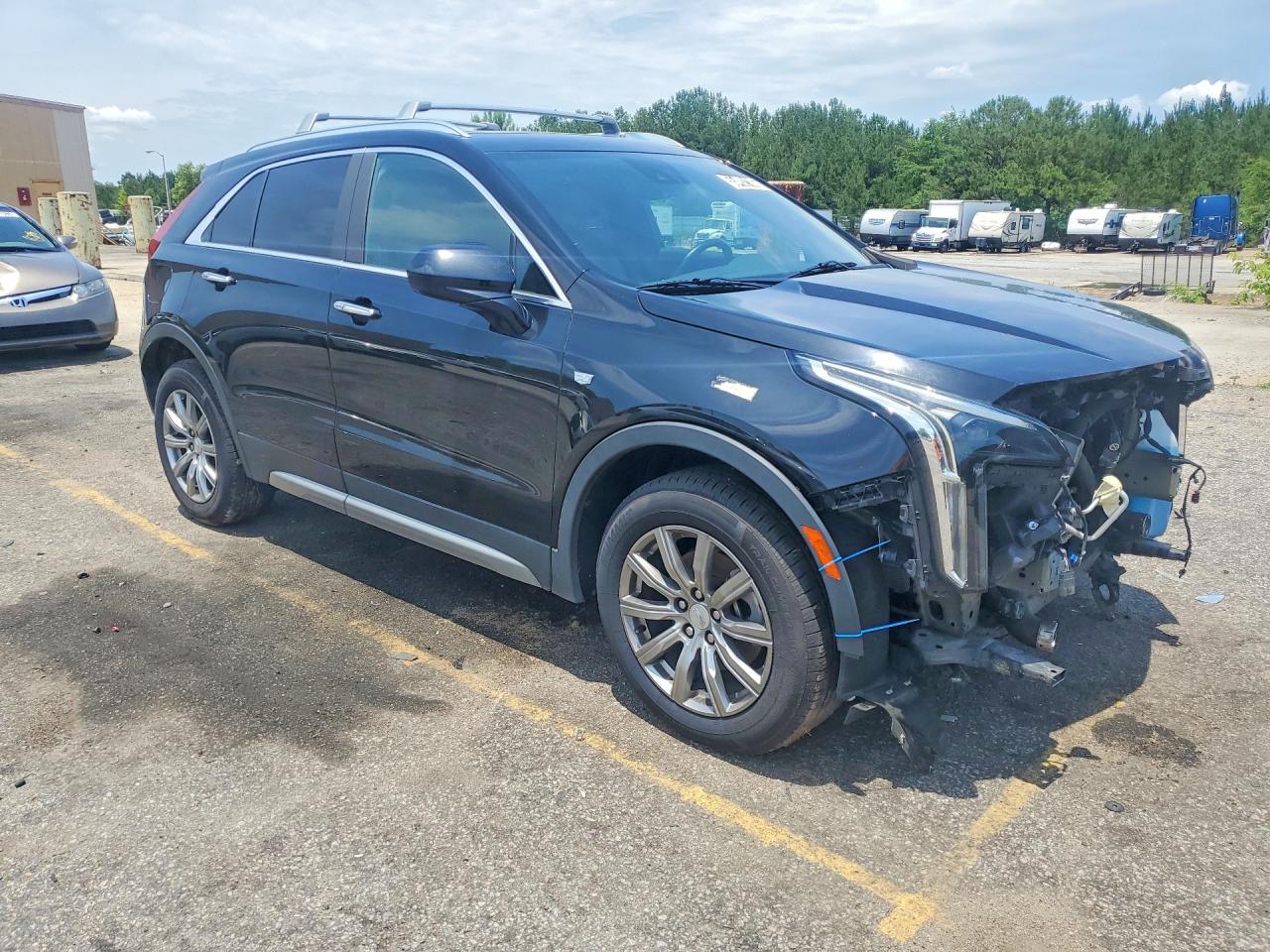 Cadillac XT4 Premium Luxury