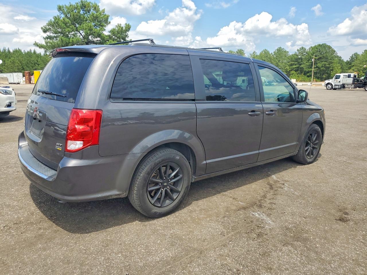 Dodge Caravan Gt