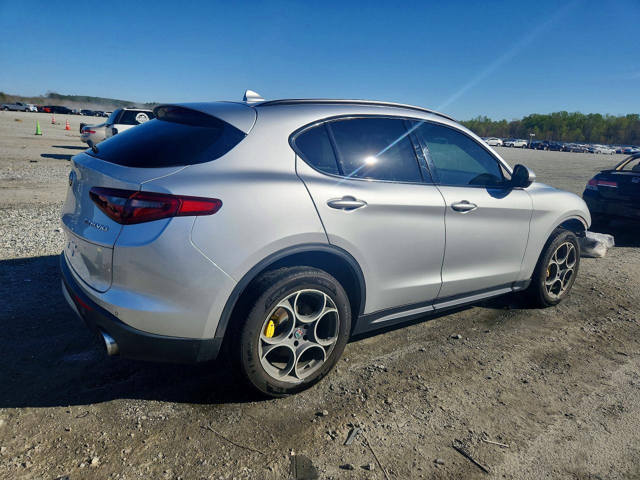 Alfa Romeo Stelvio Sport