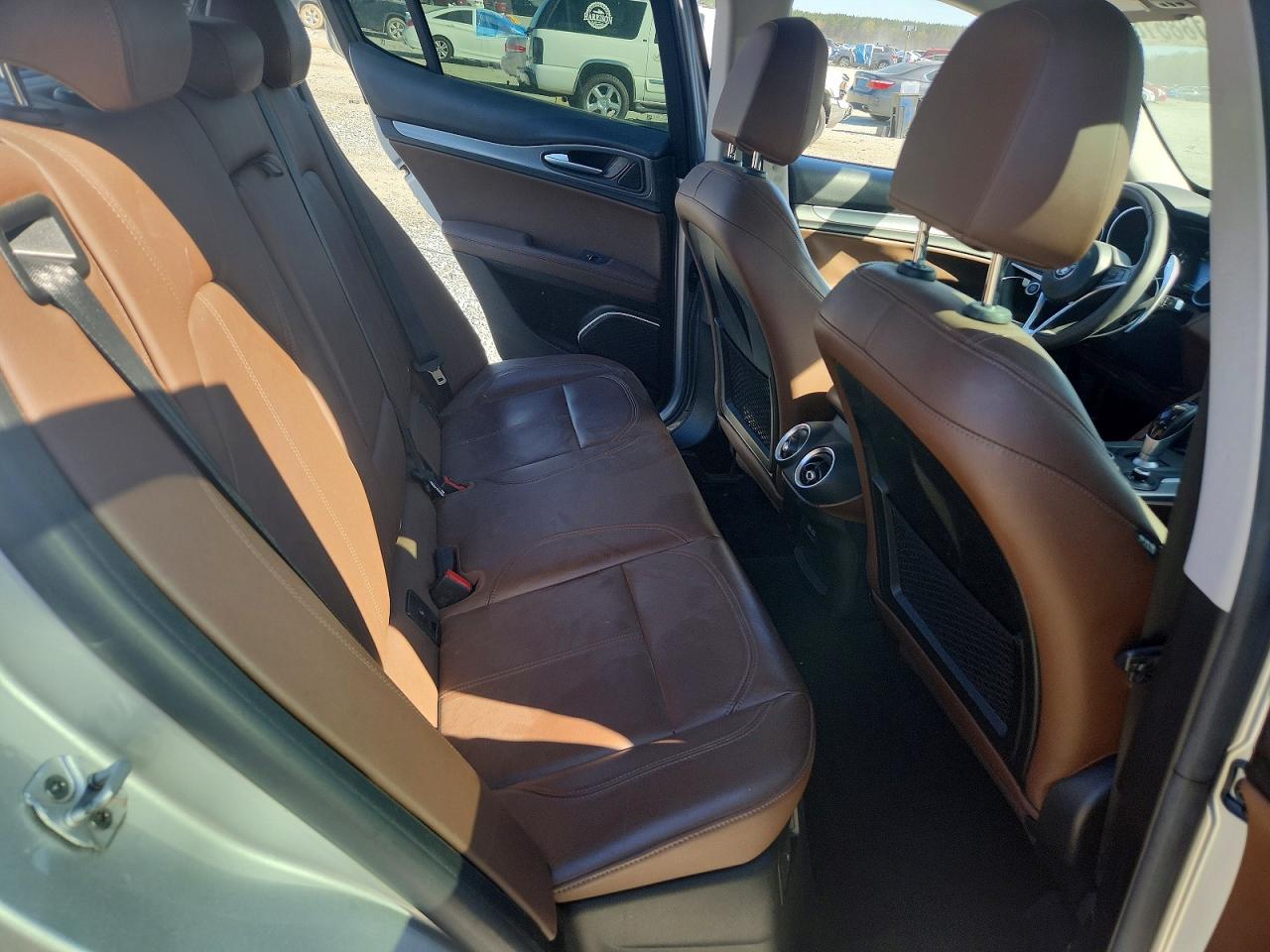 Alfa Romeo Stelvio Sport