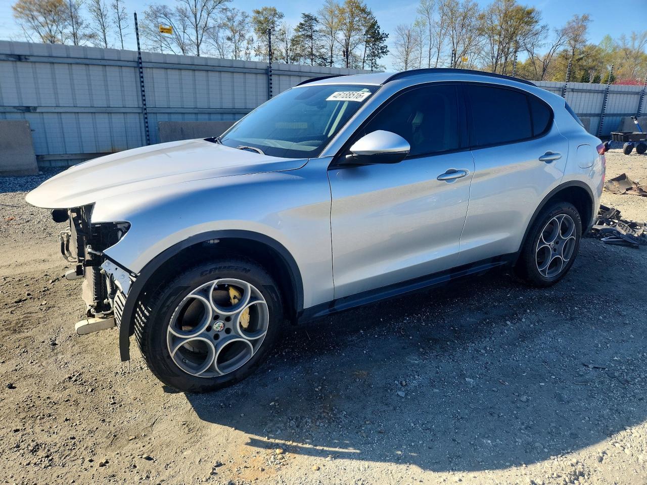 Salvage Alfa Romeo Stelvio Image