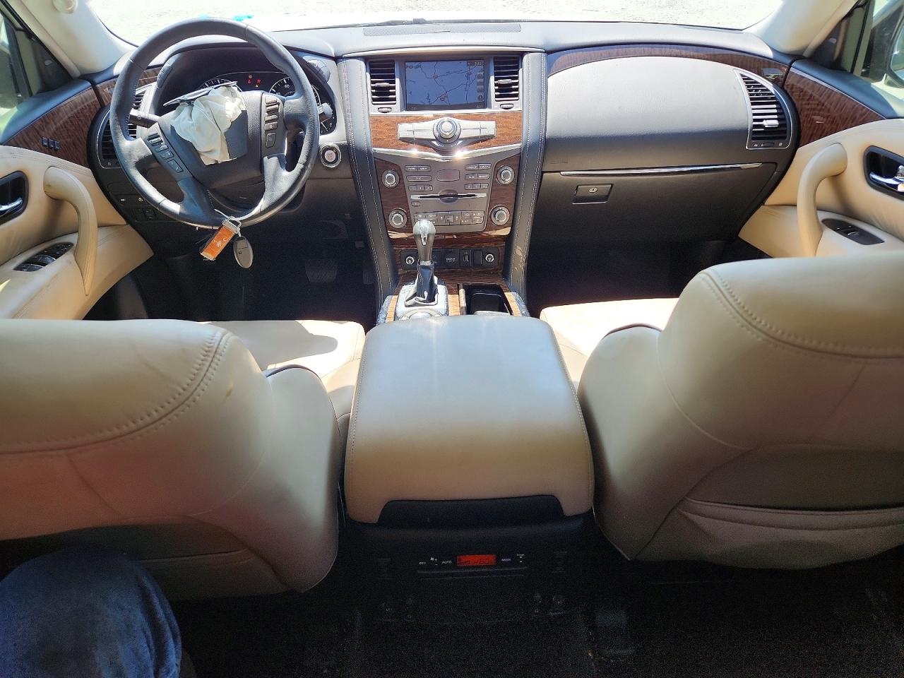 Nissan Armada Platinum