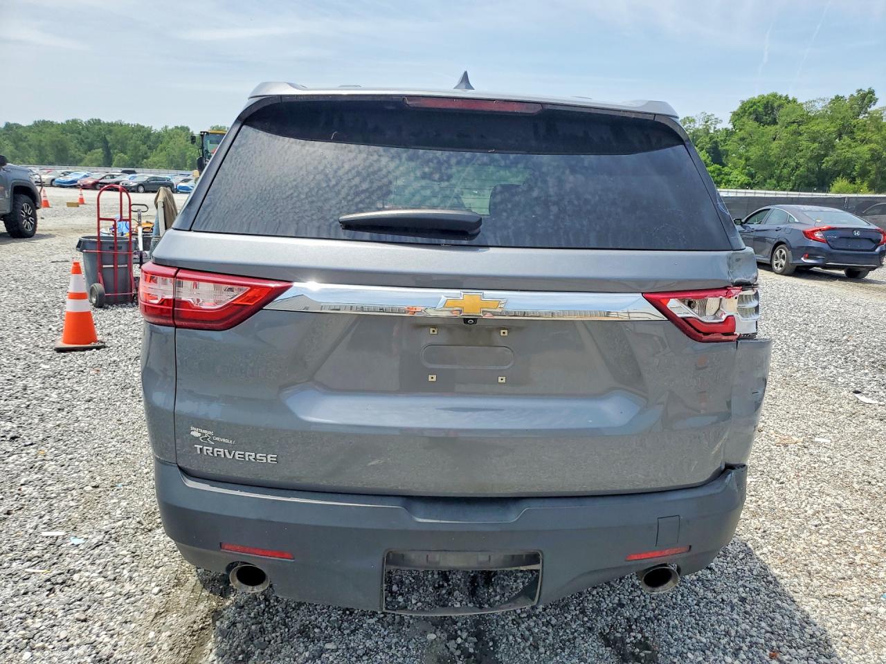Chevrolet Traverse Ls
